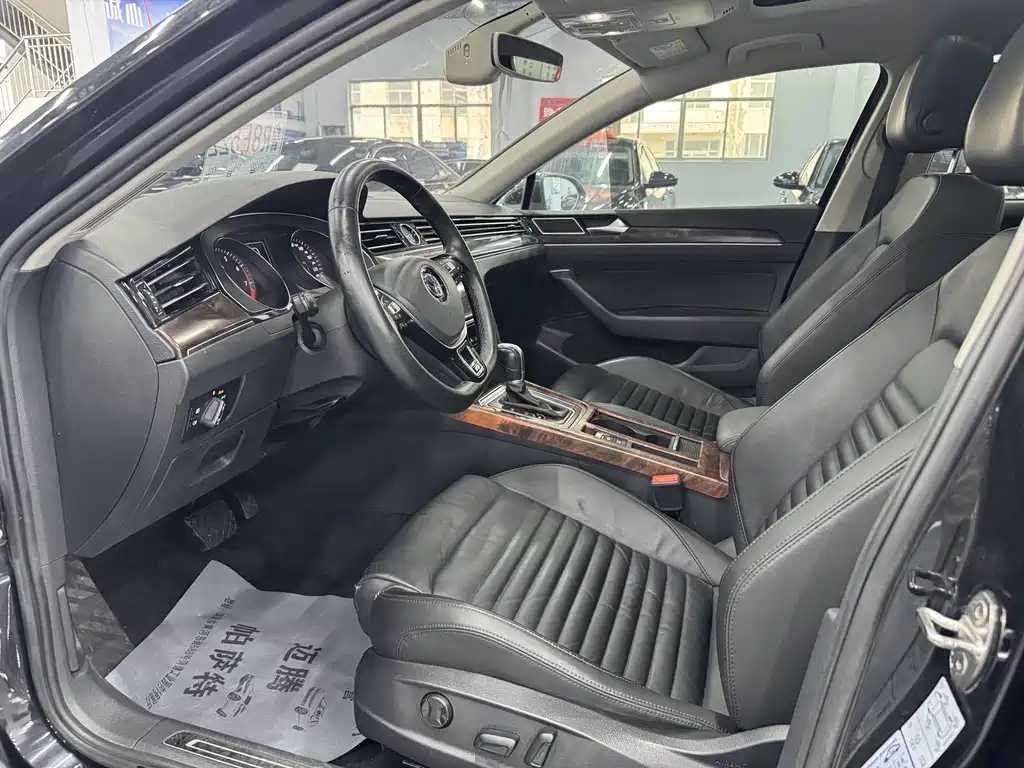Magotan 2019 330TSI DSG luxury model National VI купить на сайте DeffCars