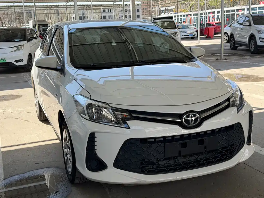 Vios FS 2019 1.5L CVT Advanced Edition купить на сайте DeffCars