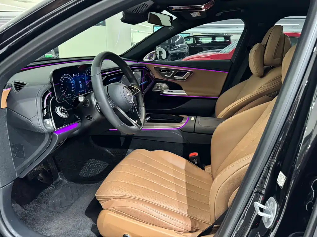 Mercedes-Benz E-Class 2024 E 300 L Luxury Model купить на сайте DeffCars