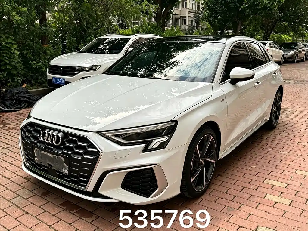 Audi A3 2023 Sportback 35 TFSI stylish and sporty купить на сайте DeffCars