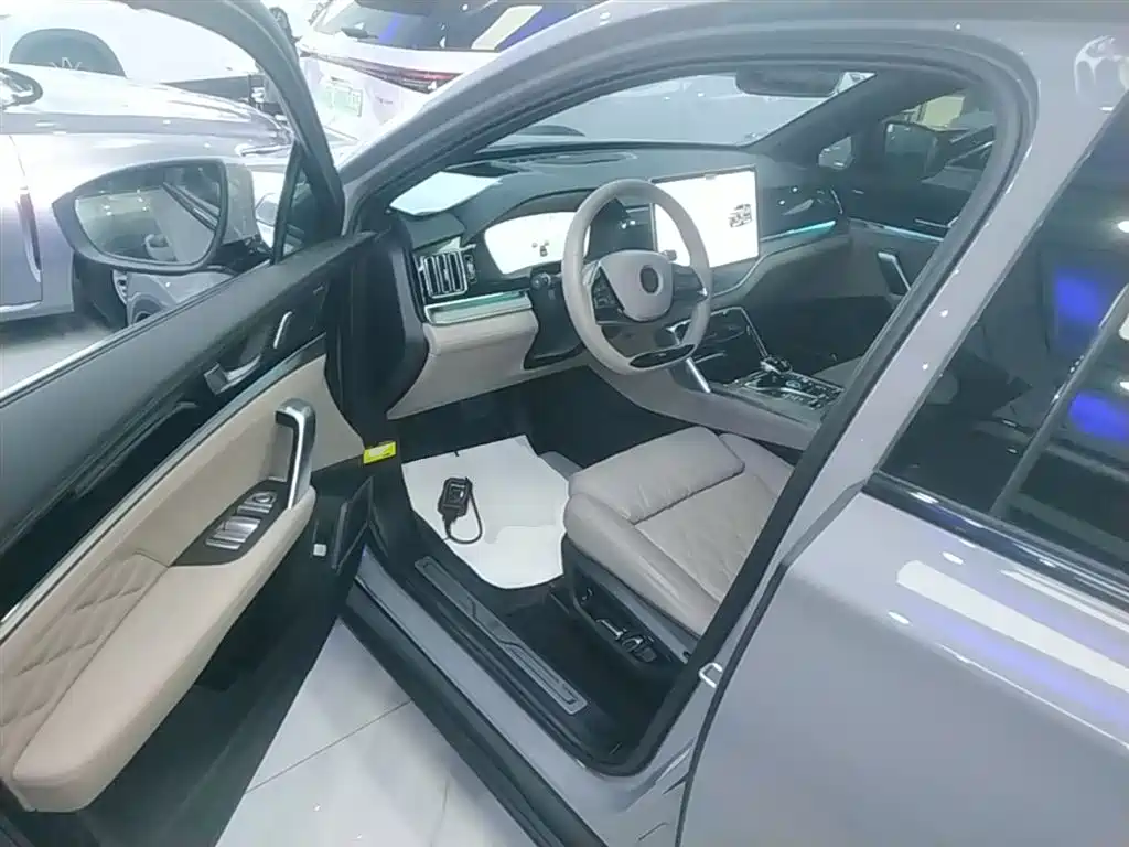Tangxin Energy 2025 DM-i 115KM Yunnan flagship model купить на сайте DeffCars