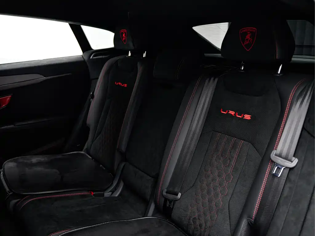Urus 2022 4.0T V8 Performante купить на сайте DeffCars