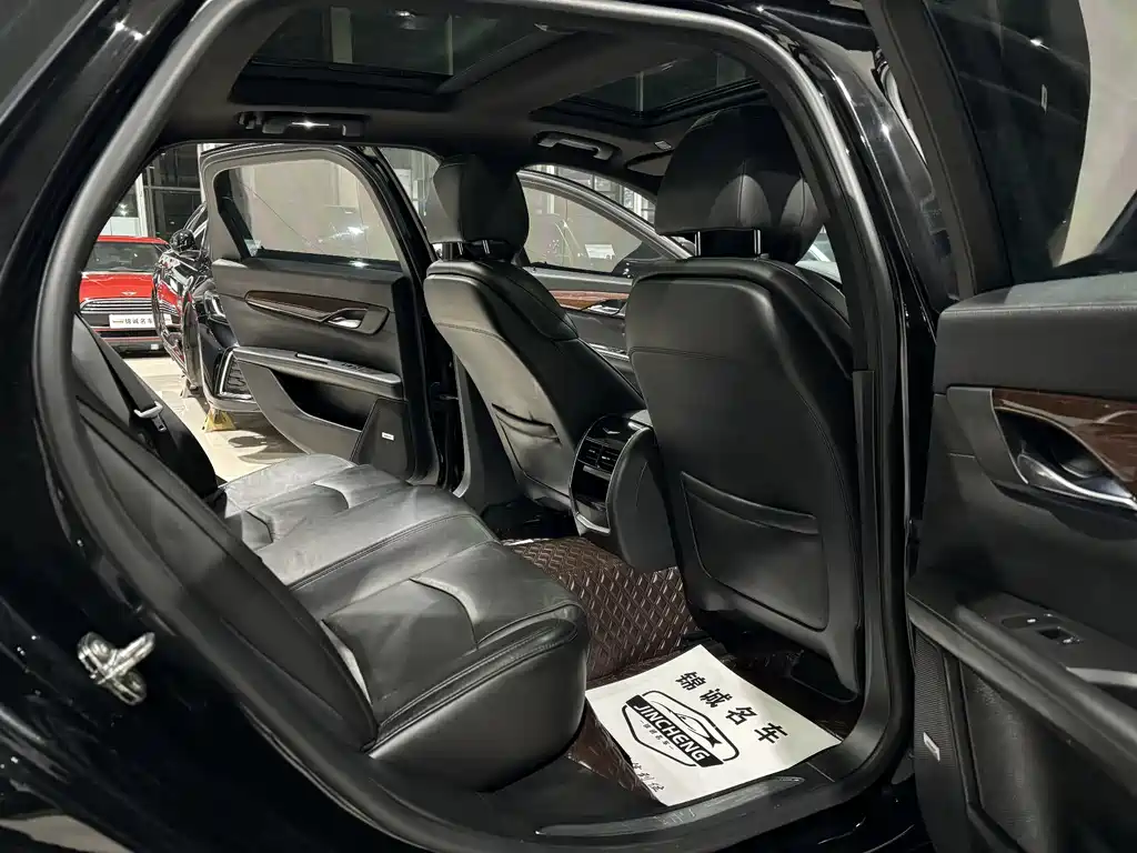 Cadillac CT6 2022 28T Fashion Model купить на сайте DeffCars