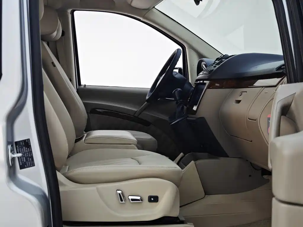 Viano 2012 2.5L Comfort Edition купить на сайте DeffCars