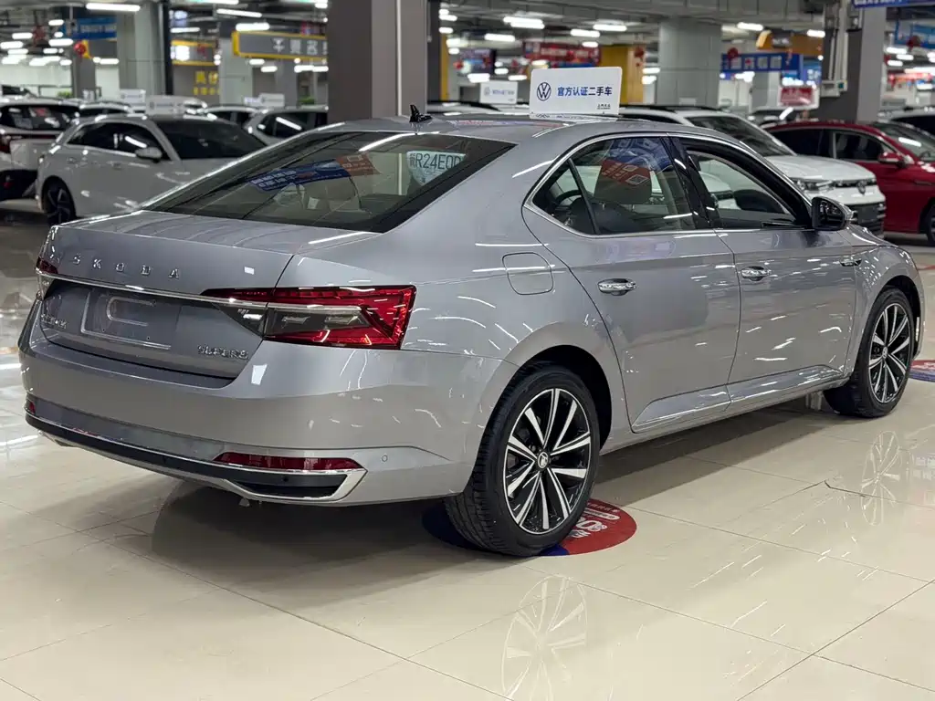 Superb 2025 TSI280 DSG Exclusive Edition купить на сайте DeffCars