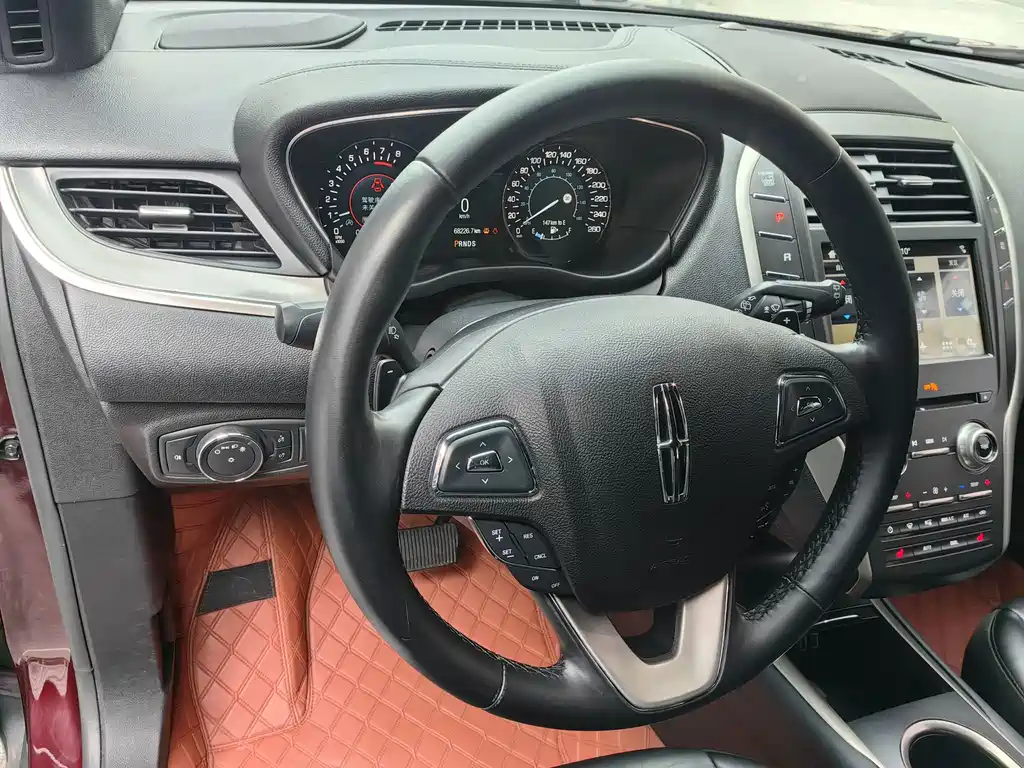 Lincoln MKC 2017 2.0T 2WD Exclusive Edition купить на сайте DeffCars