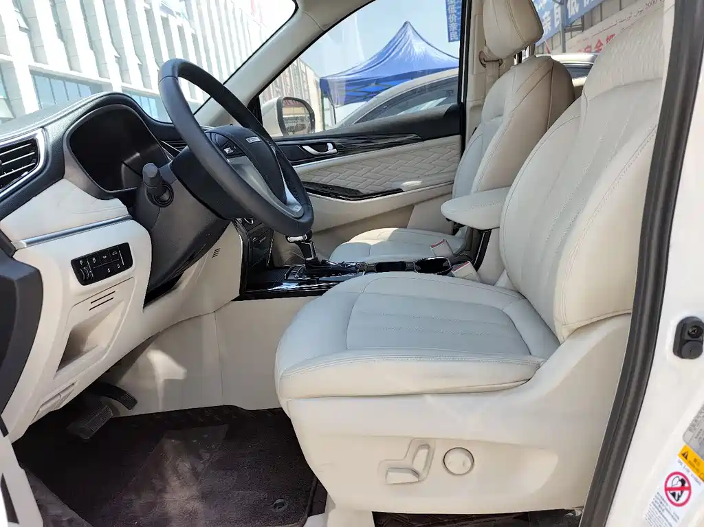 Changan Auchan Keshan 2022 1.5T automatic business model купить на сайте DeffCars