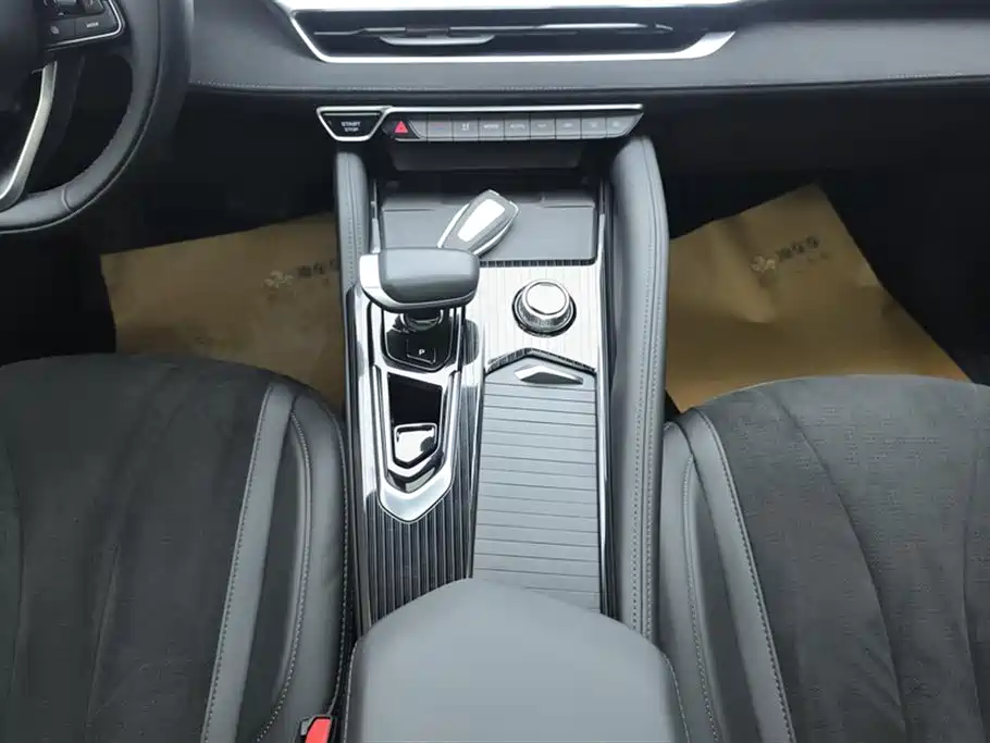 Xingyue L 2024 2.0TD high-power automatic two-wheel drive skyline version купить на сайте DeffCars
