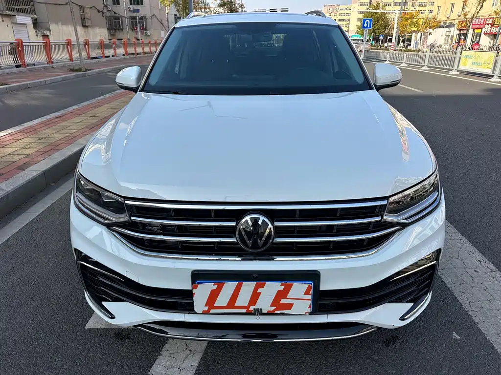 Tiguan L 2024 Outstanding Model 330TSI Automatic Two-wheel Drive R-Line Longyao Edition купить на сайте DeffCars