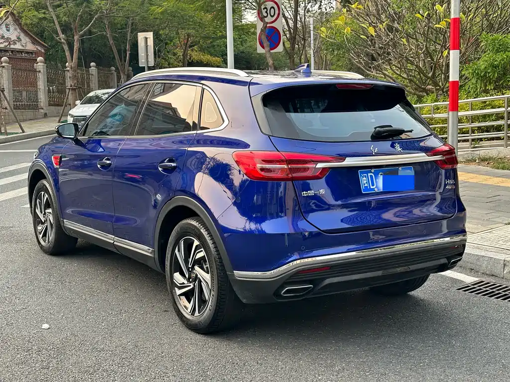 Hongqi HS5 2022 facelift 2.0T Zhilian Flagship Edition купить на сайте DeffCars