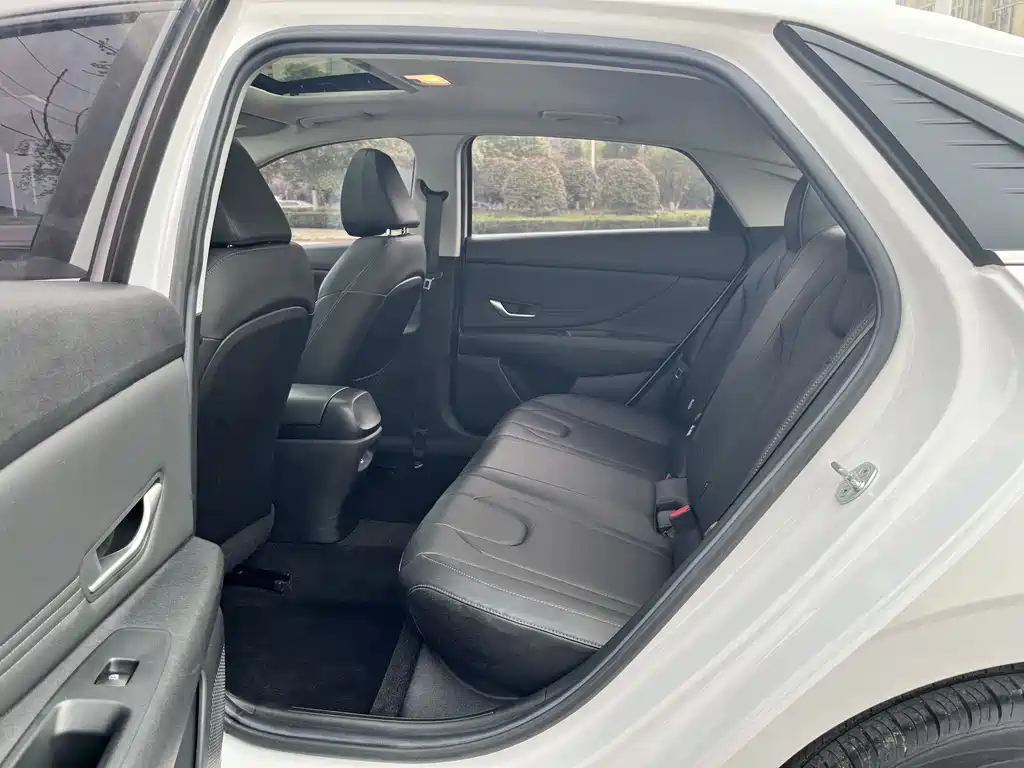 Elantra 2021 1.5L CVT TOP flagship version купить на сайте DeffCars