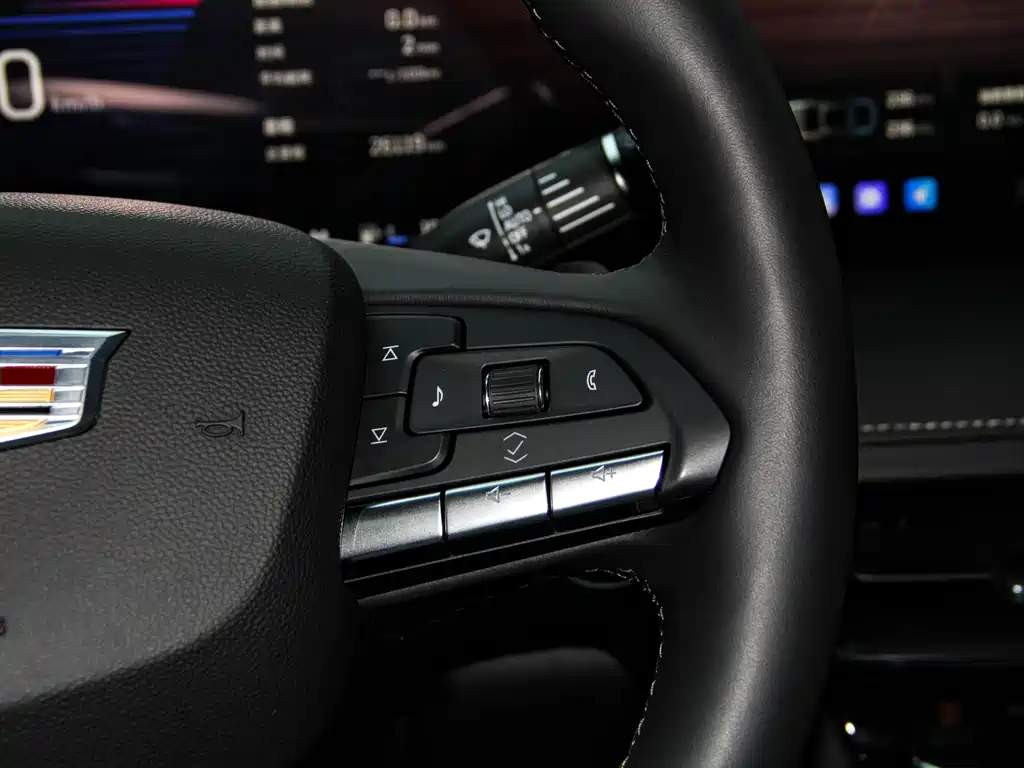 Cadillac CT5 2024 28T Luxury Pro купить на сайте DeffCars