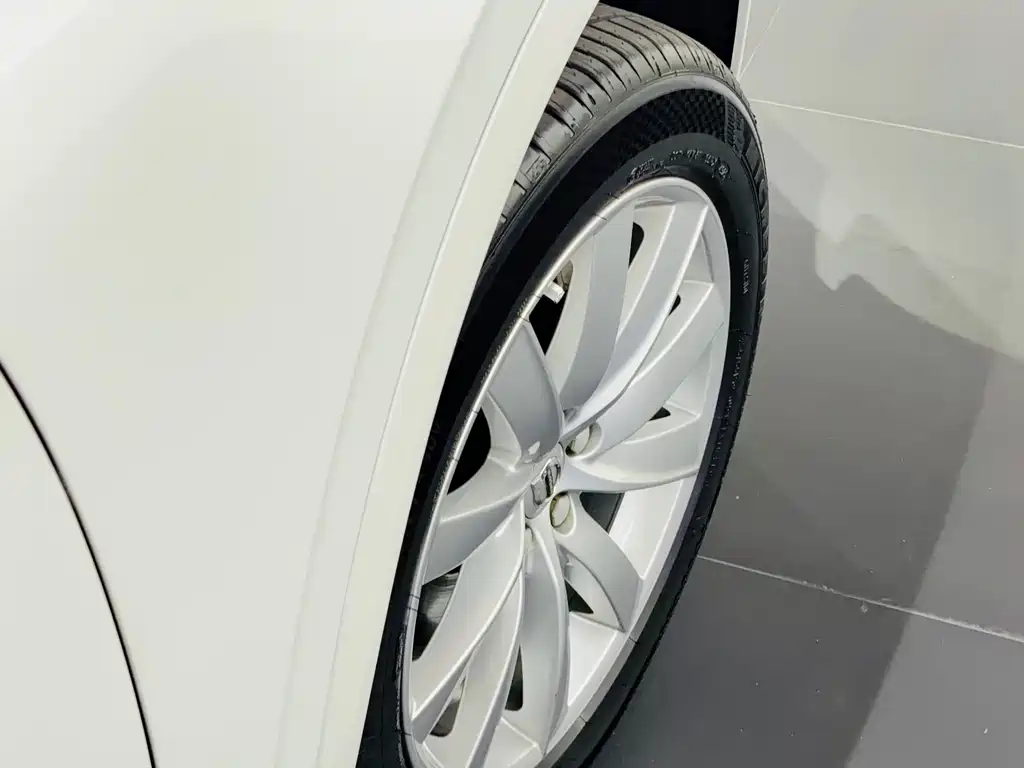 Volvo XC90 2018 T6 Zhiyi Edition 7 seats купить на сайте DeffCars