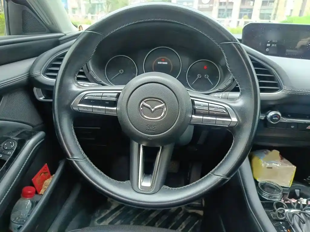 Mazda3 Angkesela 2022 2.0L Automatic Premium Edition купить на сайте DeffCars