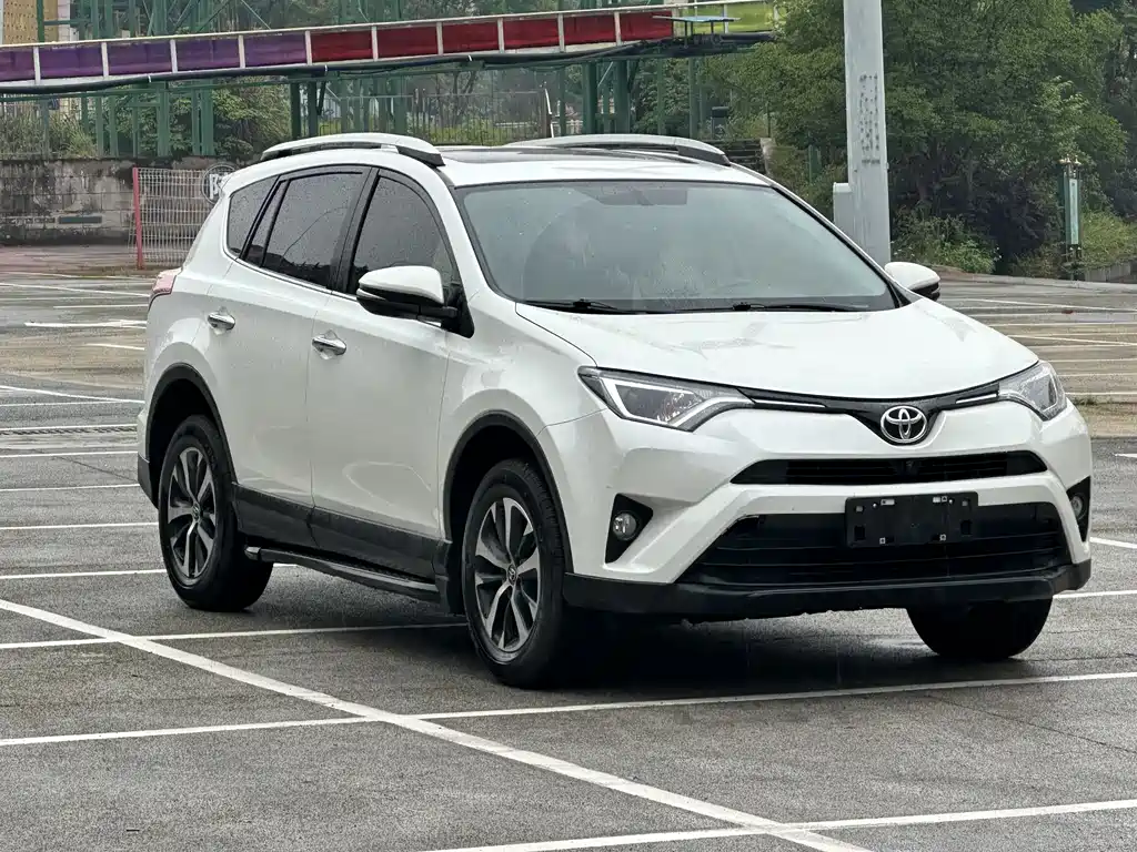 RAV4 Rongfang 2019 2.0L CVT two-wheel drive fashion version National VI купить на сайте DeffCars