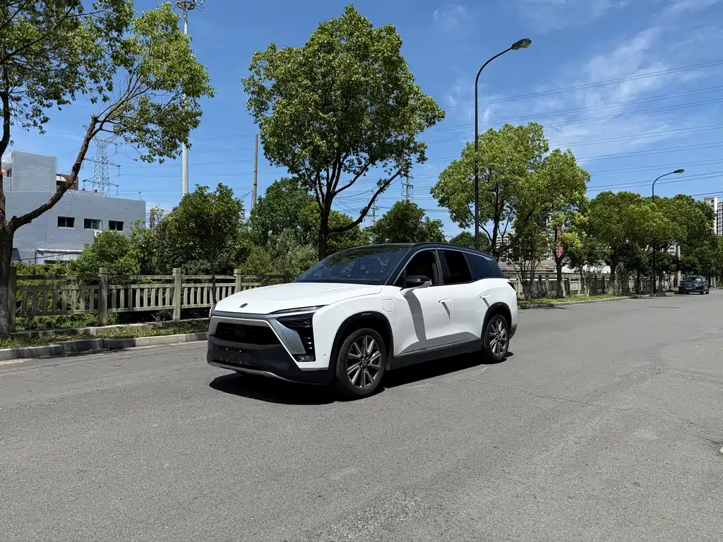 NIO ES8 2020款 415KM 六座版 купить на сайте DeffCars