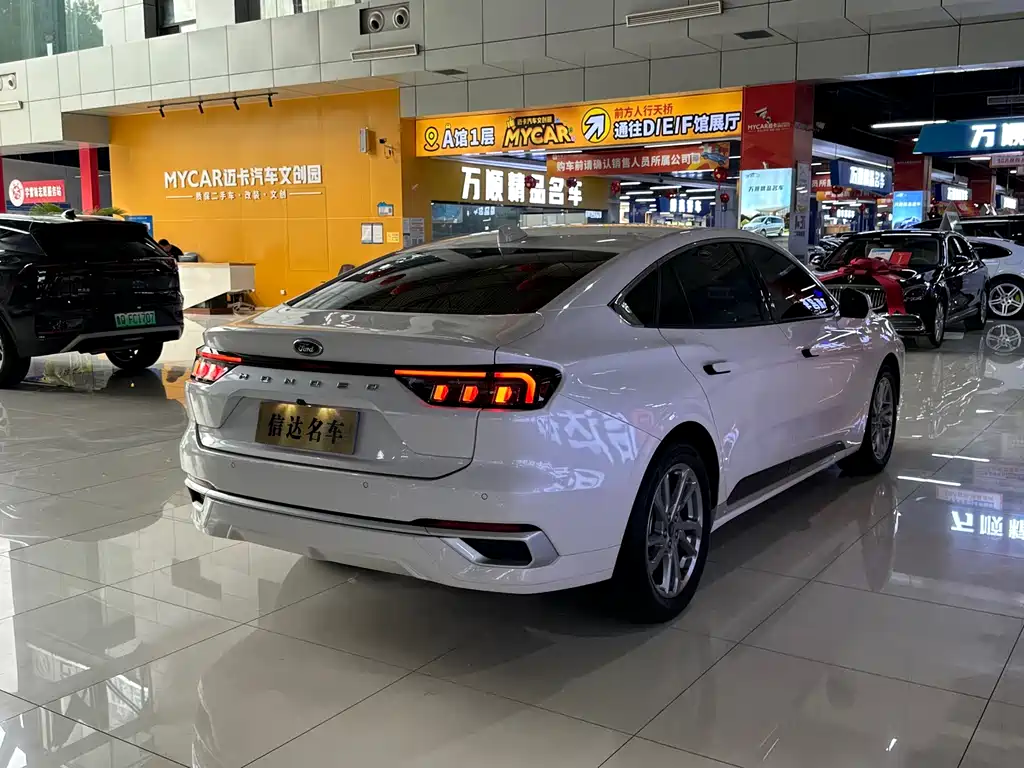 Mondeo 2023 EcoBoost 180 Luxury купить на сайте DeffCars