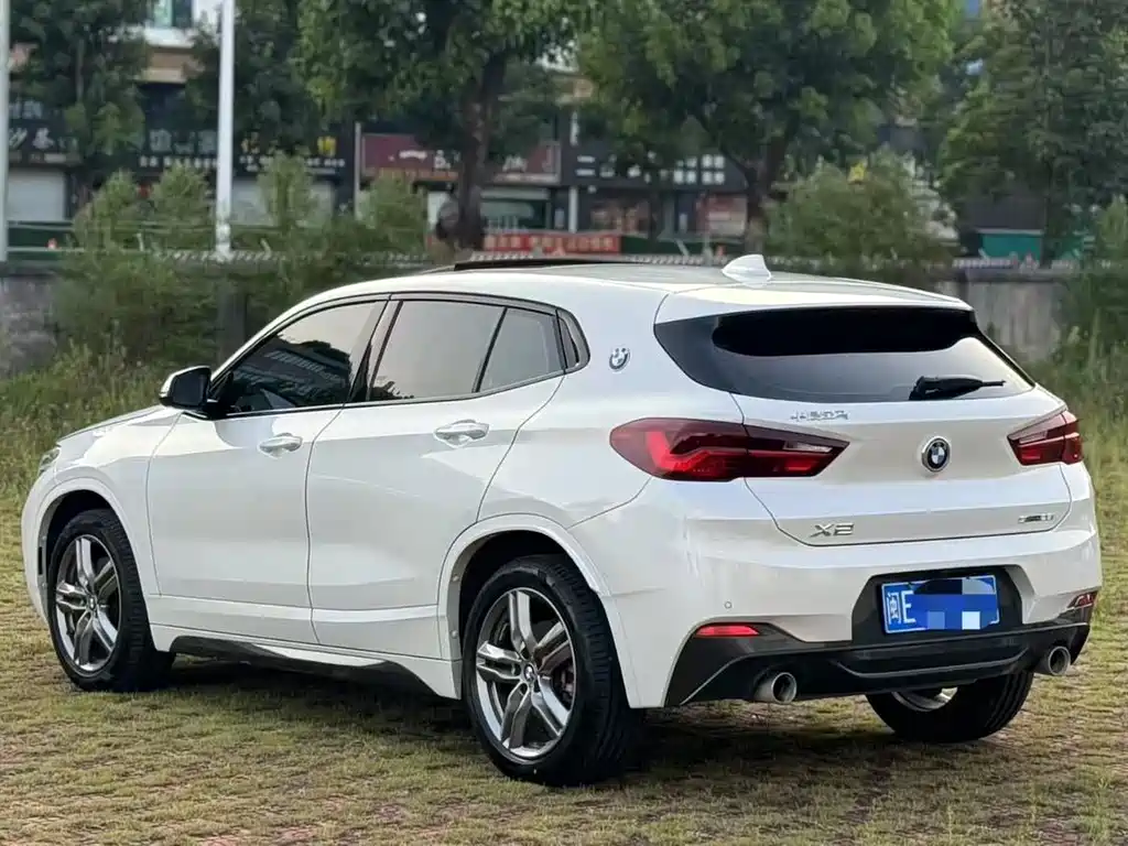 BMW X2 2021 sDrive25i Leading M Off-Road Package купить на сайте DeffCars