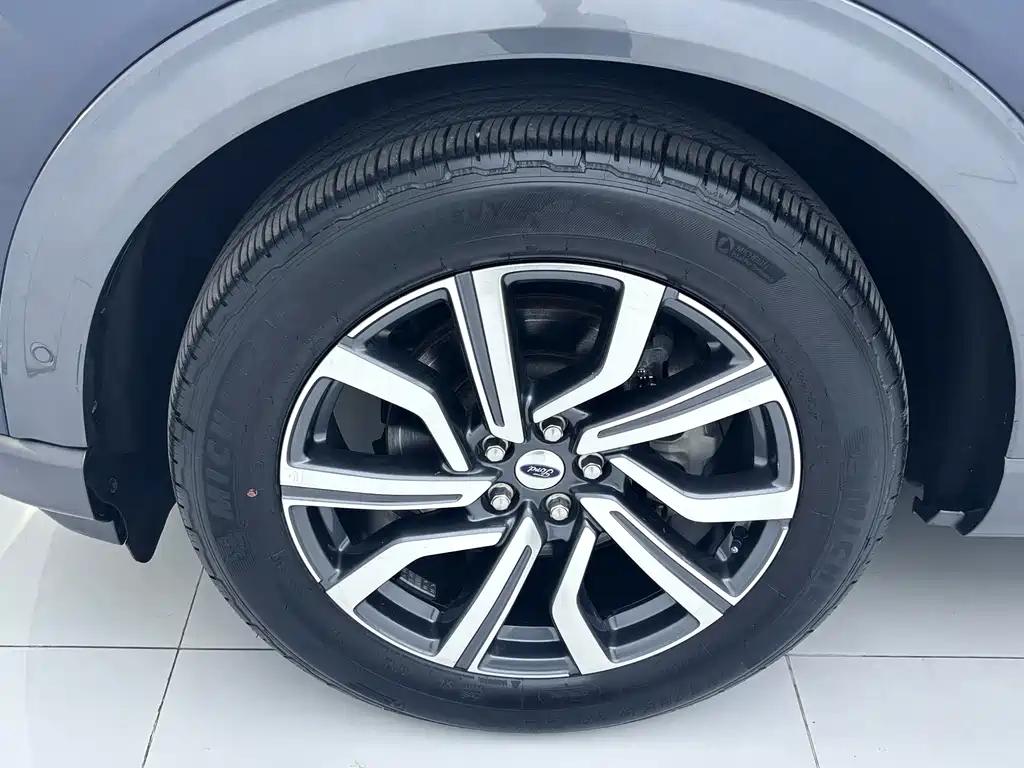 Explorer 2023 EcoBoost 285 four-wheel drive titanium version 7 seats купить на сайте DeffCars