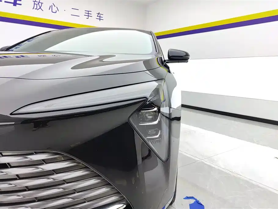 LaCrosse 2023 28T Yuezun Edition купить на сайте DeffCars