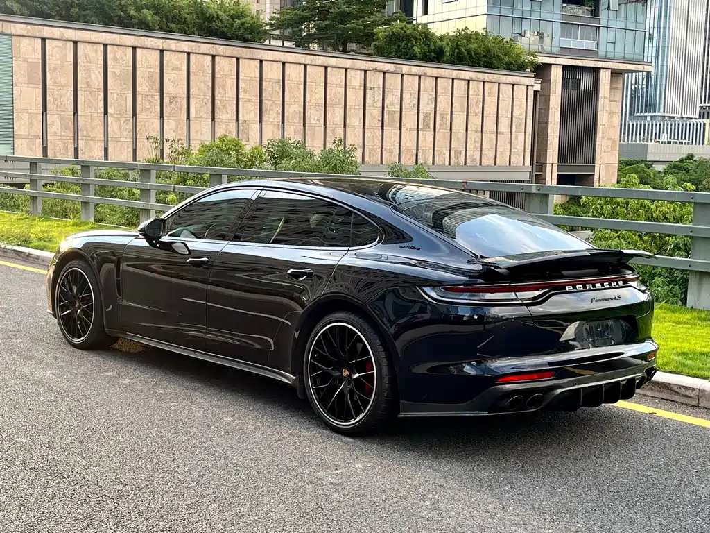 Panamera 2021 Panamera Executive Extended Edition 2.9T купить на сайте DeffCars