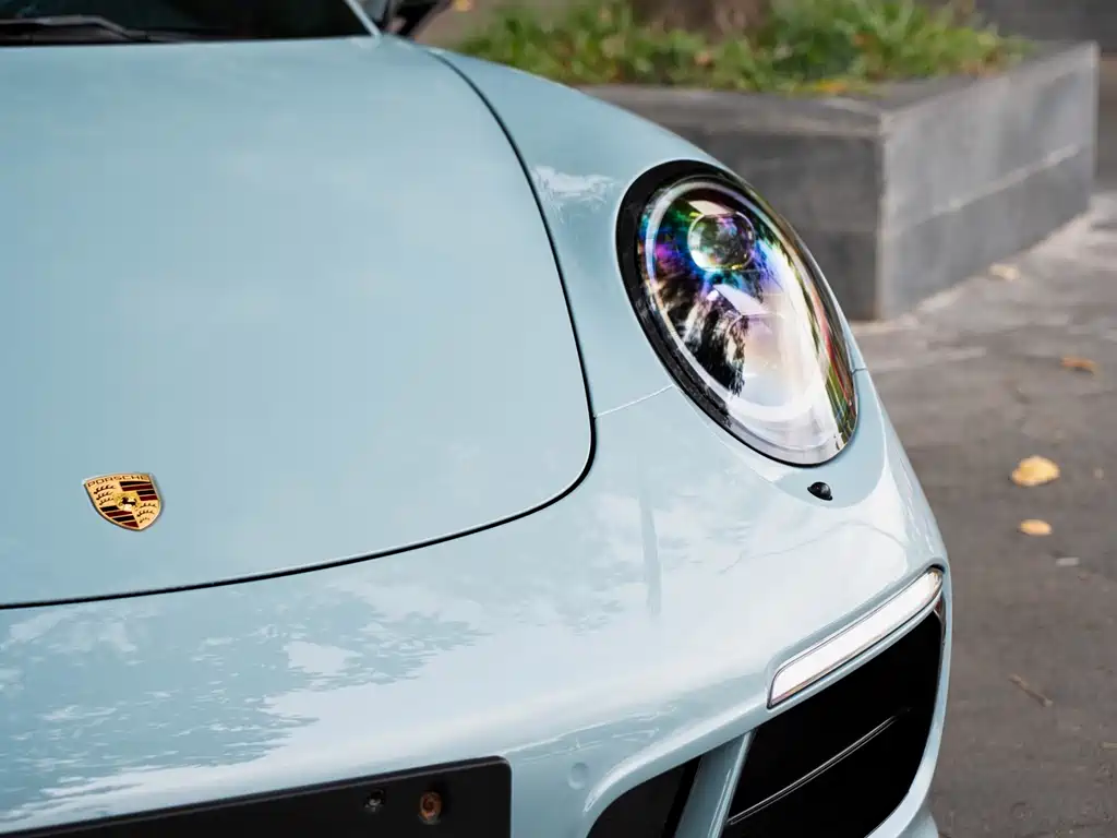 Porsche 911 2017 Carrera GTS 3.0T купить на сайте DeffCars