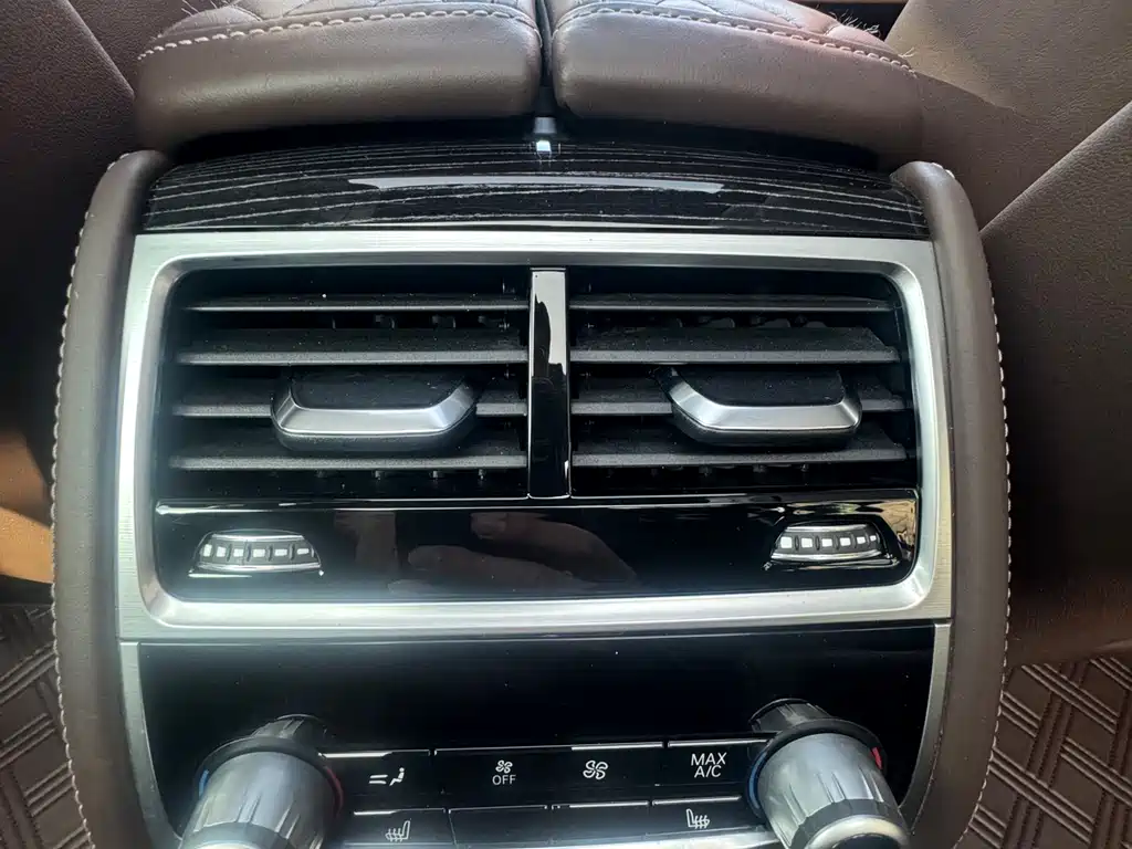 BMW 7 Series 2021 740Li Leading M Sports Package купить на сайте DeffCars