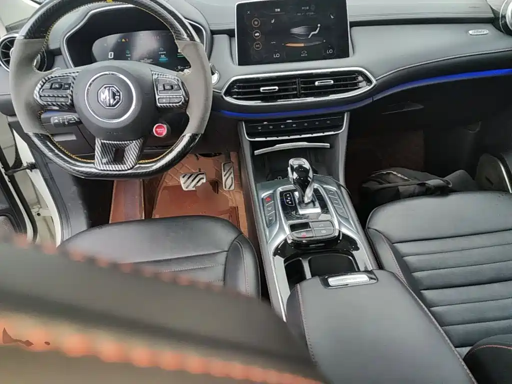 MG Motor HS PHEV 2020 eHS 1.5T e-Trophy купить на сайте DeffCars