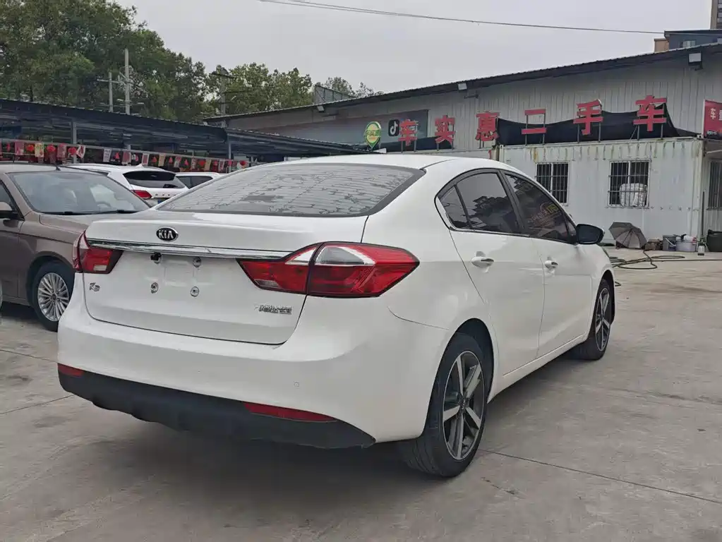 Kia K3 2017 1.6L Automatic 15th Anniversary Special Edition GLS купить на сайте DeffCars