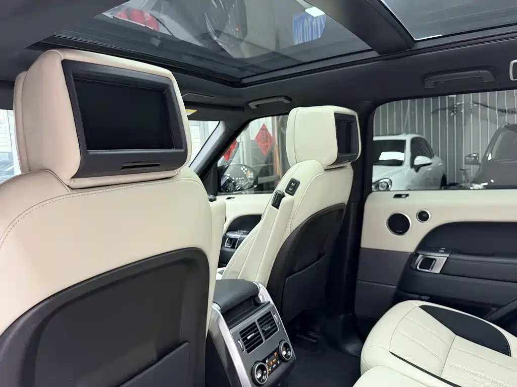 Range Rover Sport 2020 3.0 L6 SE купить на сайте DeffCars