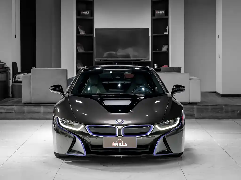 BMW i8 2014 standard model купить на сайте DeffCars