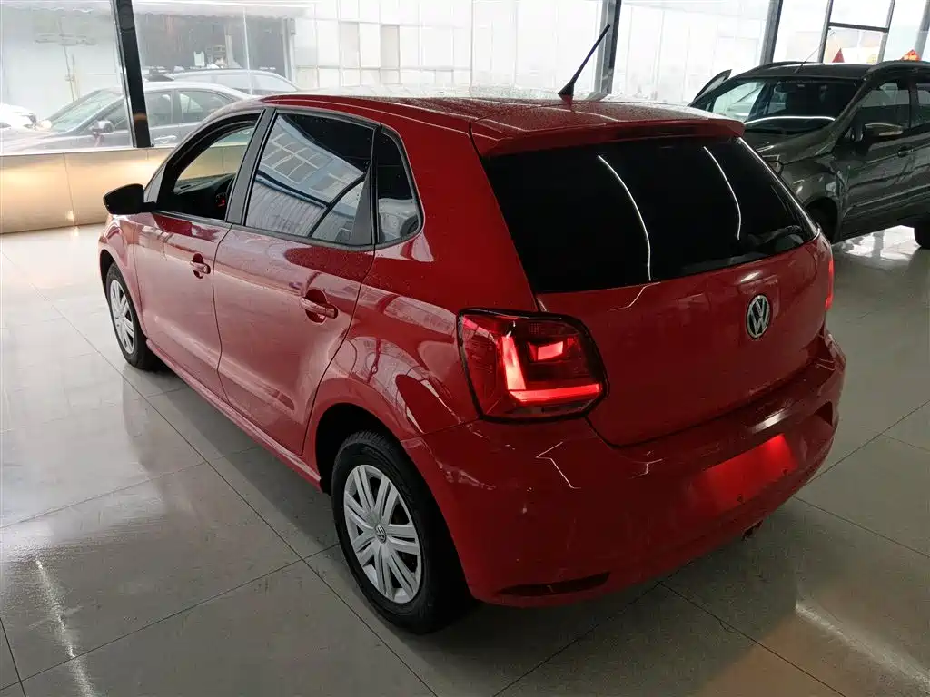 Polo 2016 1.4L automatic fashion model купить на сайте DeffCars