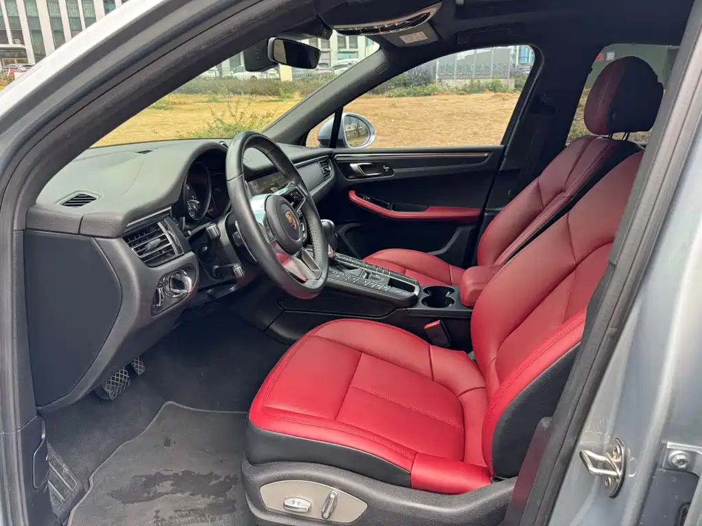 Macan 2020 Macan 2.0T купить на сайте DeffCars