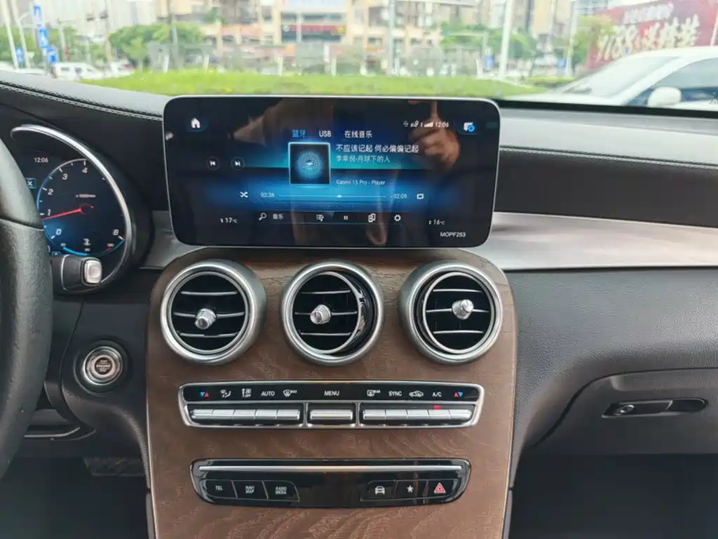 Mercedes-Benz GLC 2020 GLC 260 L 4MATIC luxury model купить на сайте DeffCars