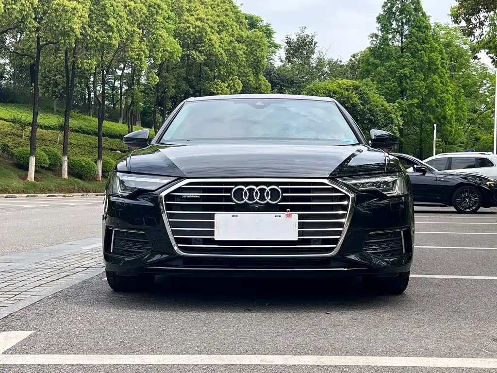 Audi A6L 2022 55 TFSI quattro exclusive and elegant model купить на сайте DeffCars