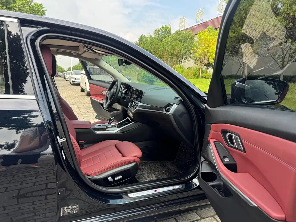 BMW 3 Series 2021 325Li M Sports Package купить на сайте DeffCars