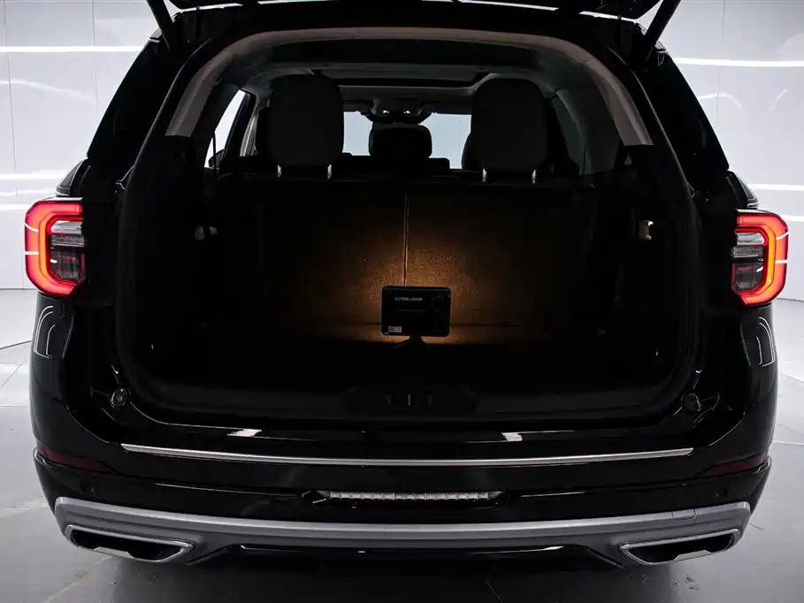 Explorer 2024 2.3T EcoBoost four-wheel drive titanium version 7 seats купить на сайте DeffCars