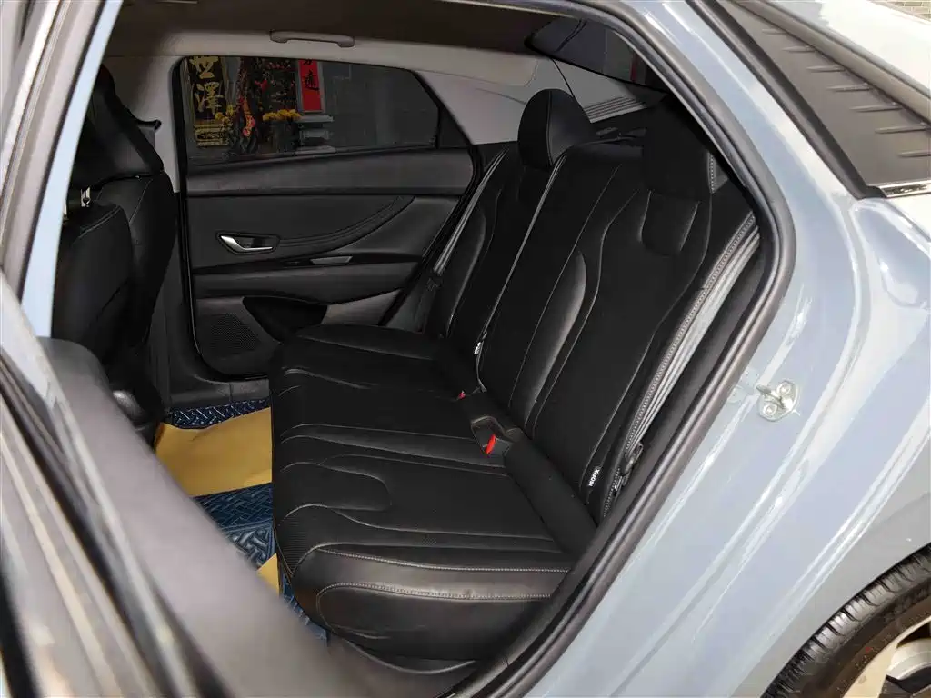 Elantra 2021 1.5L CVT LUX Premium Edition купить на сайте DeffCars