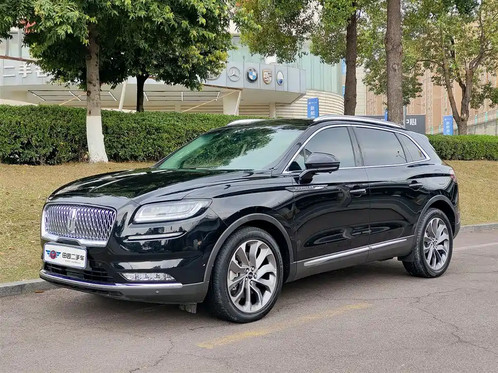 Voyager 2021 2.0T four-wheel drive elegant version купить на сайте DeffCars