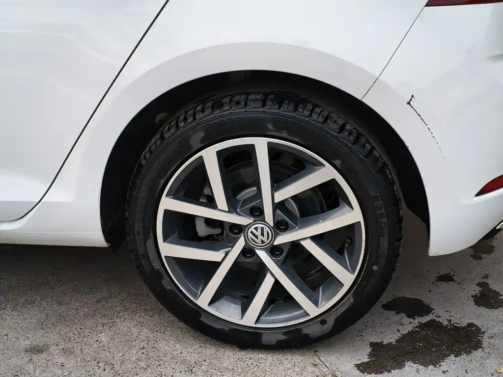 Golf 2020 Beloved Edition 280TSI DSG Comfort Type купить на сайте DeffCars