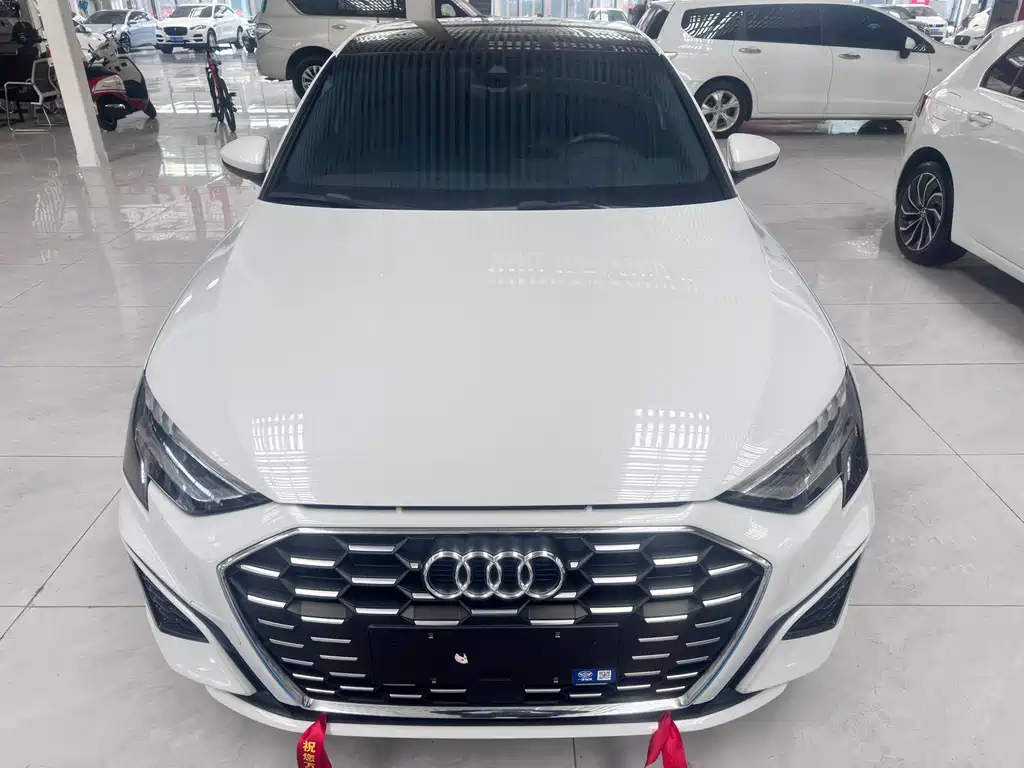 Audi A3 2024 A3L Limousine 35 TFSI Fashionable and Sporty купить на сайте DeffCars