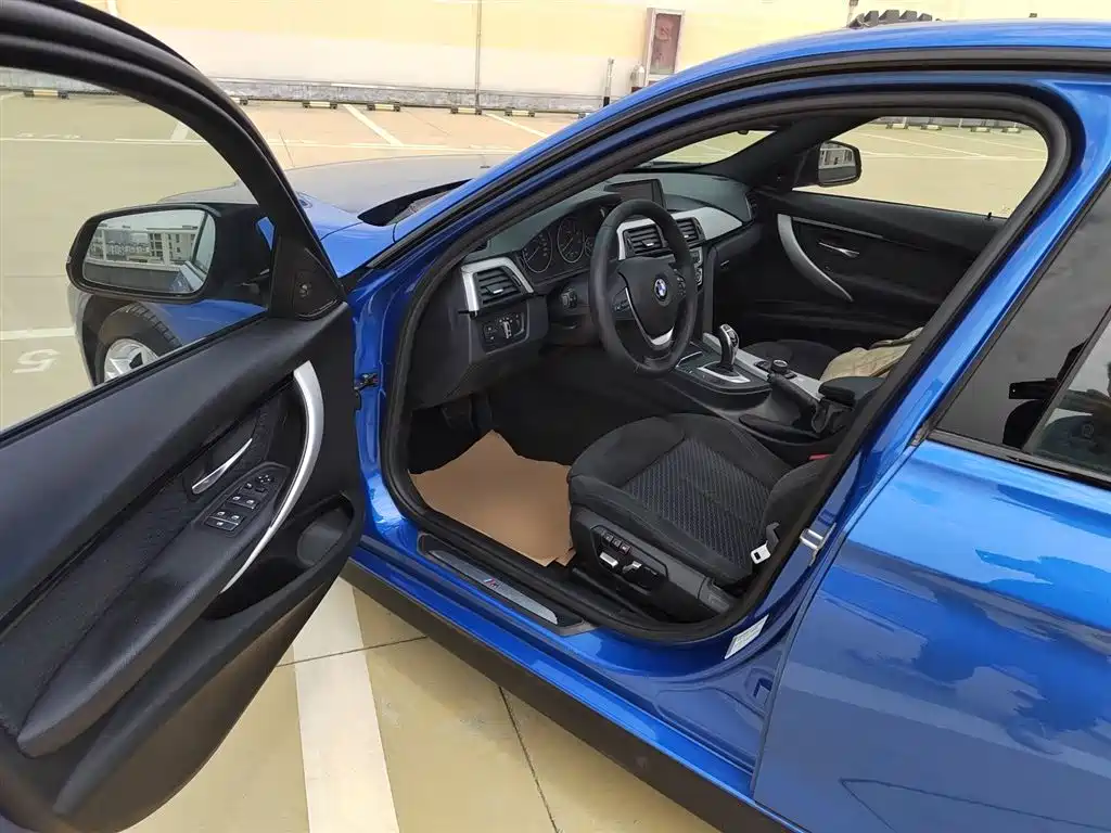 BMW 3 Series 2017 320i M Sports купить на сайте DeffCars