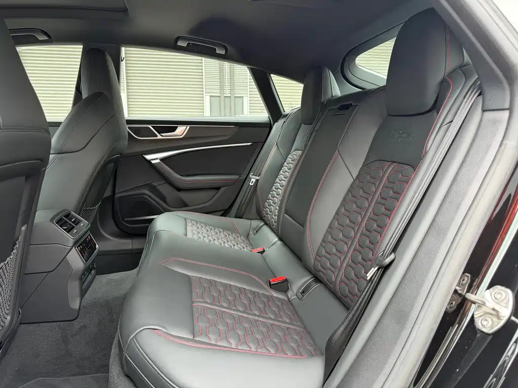 Audi RS 7 2025 RS 7 4.0T Sportback performance купить на сайте DeffCars