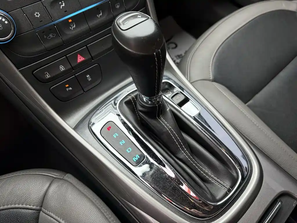 Malibu 2014 2.0L automatic luxury version купить на сайте DeffCars