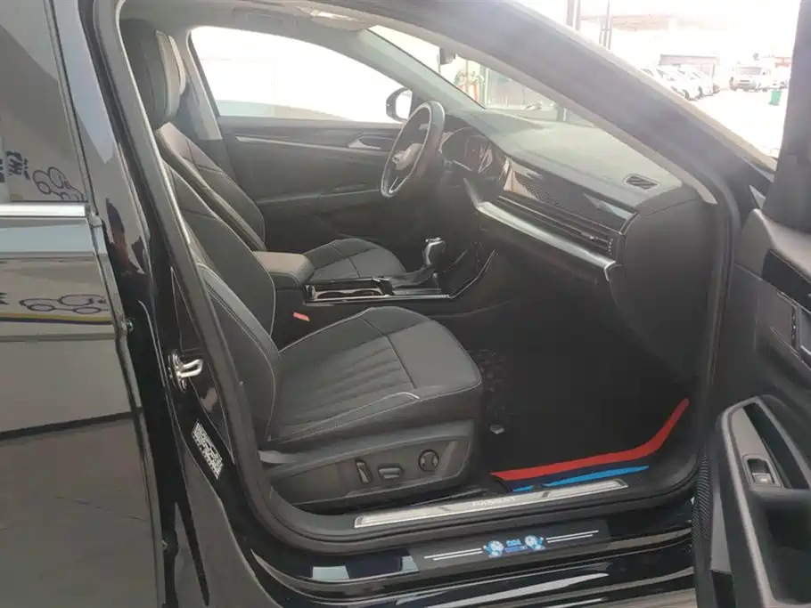 Passat 2024 380TSI Starry Sky Dragon Edition купить на сайте DeffCars