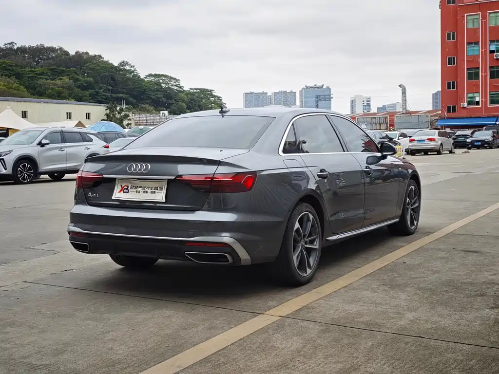Audi A4L 2020 40 TFSI Fashionable and Dynamic купить на сайте DeffCars