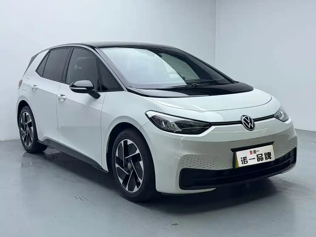 Volkswagen ID.3 2024 Outstanding Edition купить на сайте DeffCars