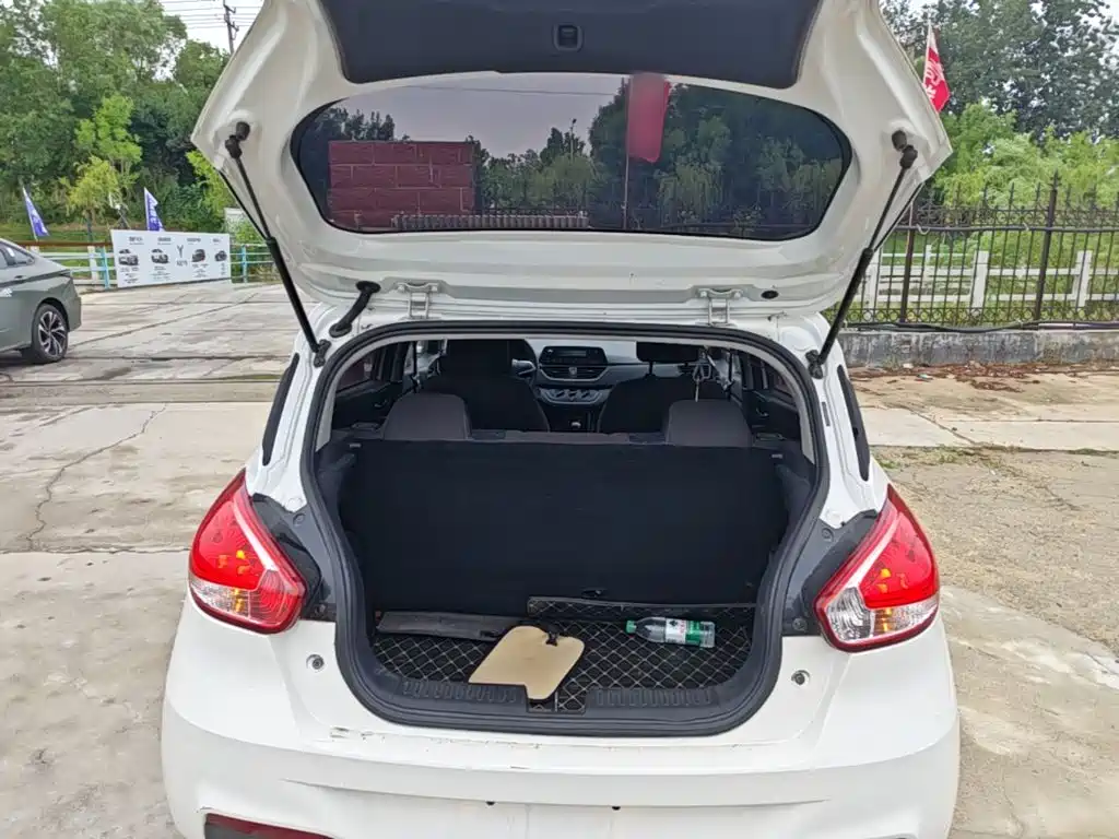 Baojun 310 2020 1.2L manual comfort model купить на сайте DeffCars