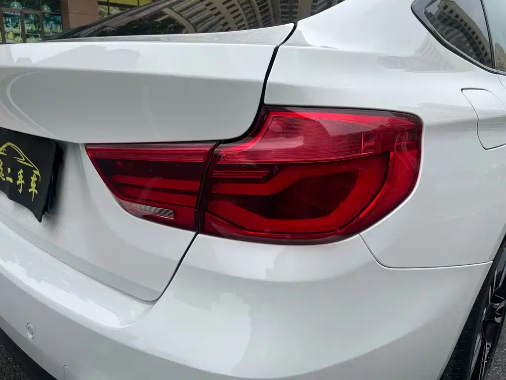 BMW 3 Series GT 2018 320i M Sports купить на сайте DeffCars