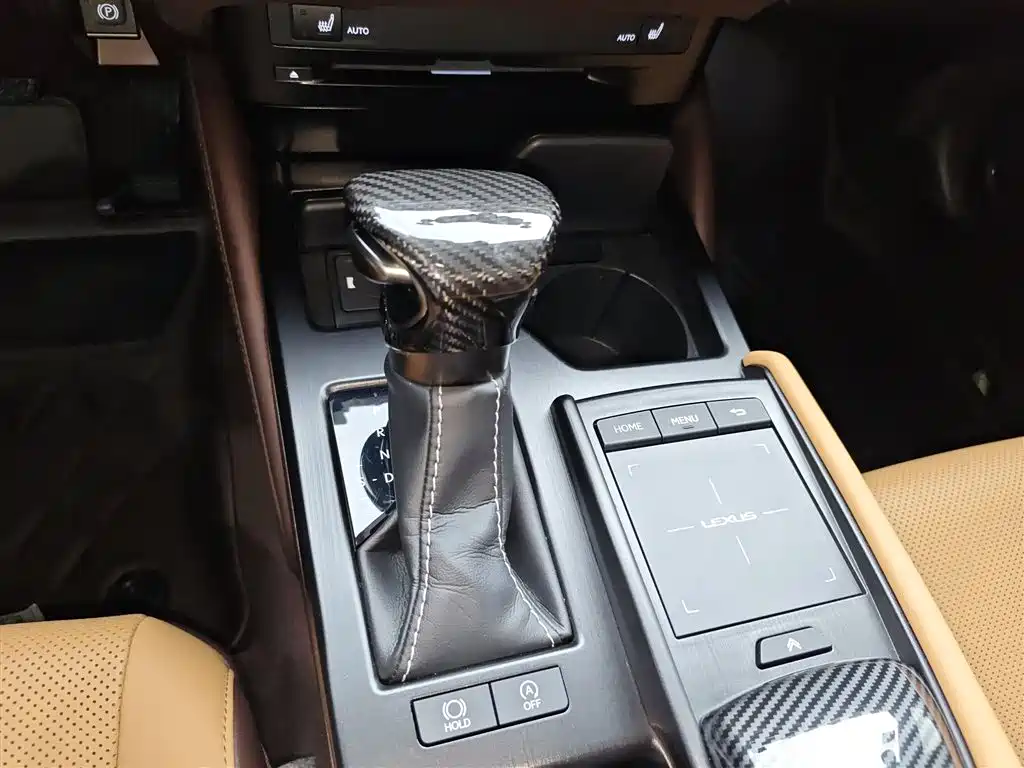 Lexus ES 2020 260 Excellence Edition купить на сайте DeffCars